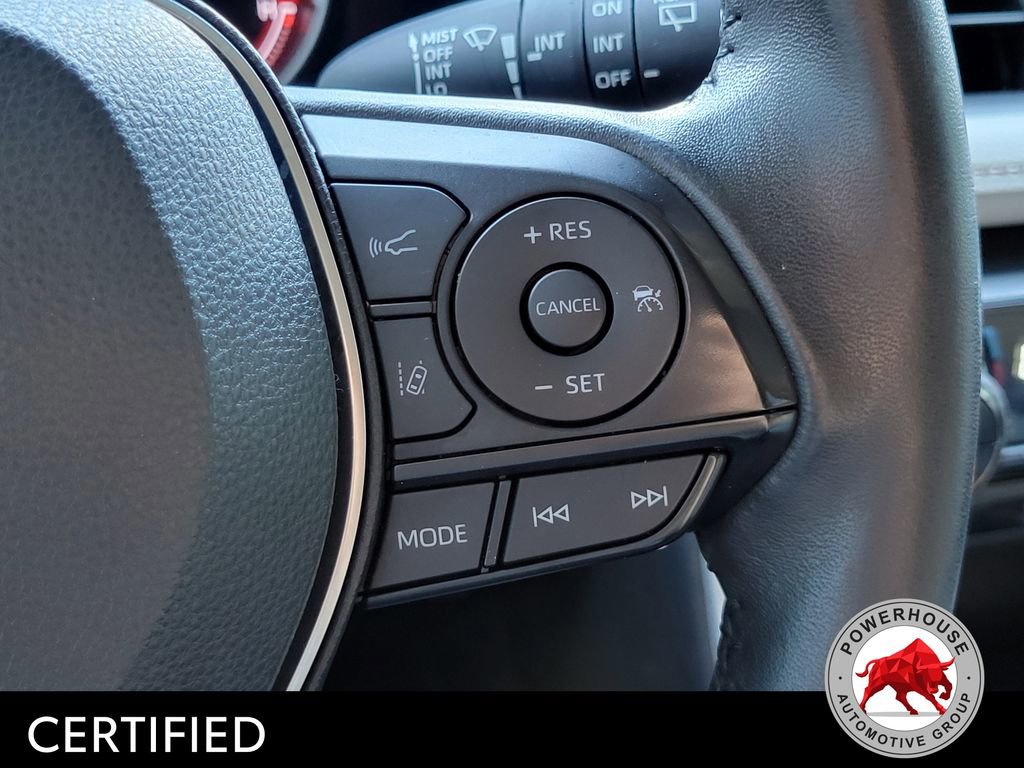 Used 2023 Toyota RAV4 XLE Premium FWD image 31
