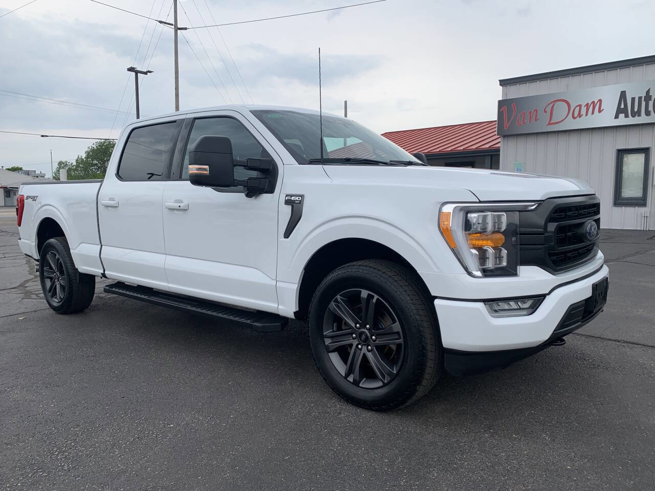 Used 2023 Ford F150 XLT w/ Equipment Group 302A High image 3