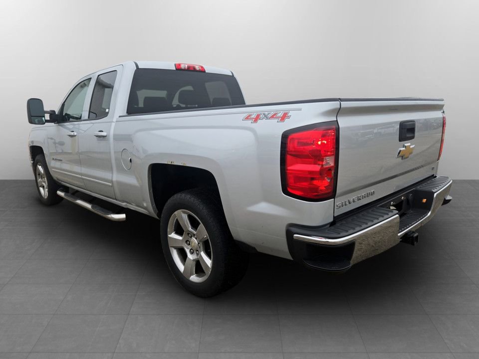 Used 2015 Chevrolet Silverado 1500 LT w/ LT Convenience Package image 9