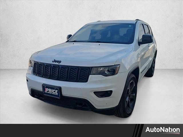 Used 2018 Jeep Grand Cherokee Laredo image 1