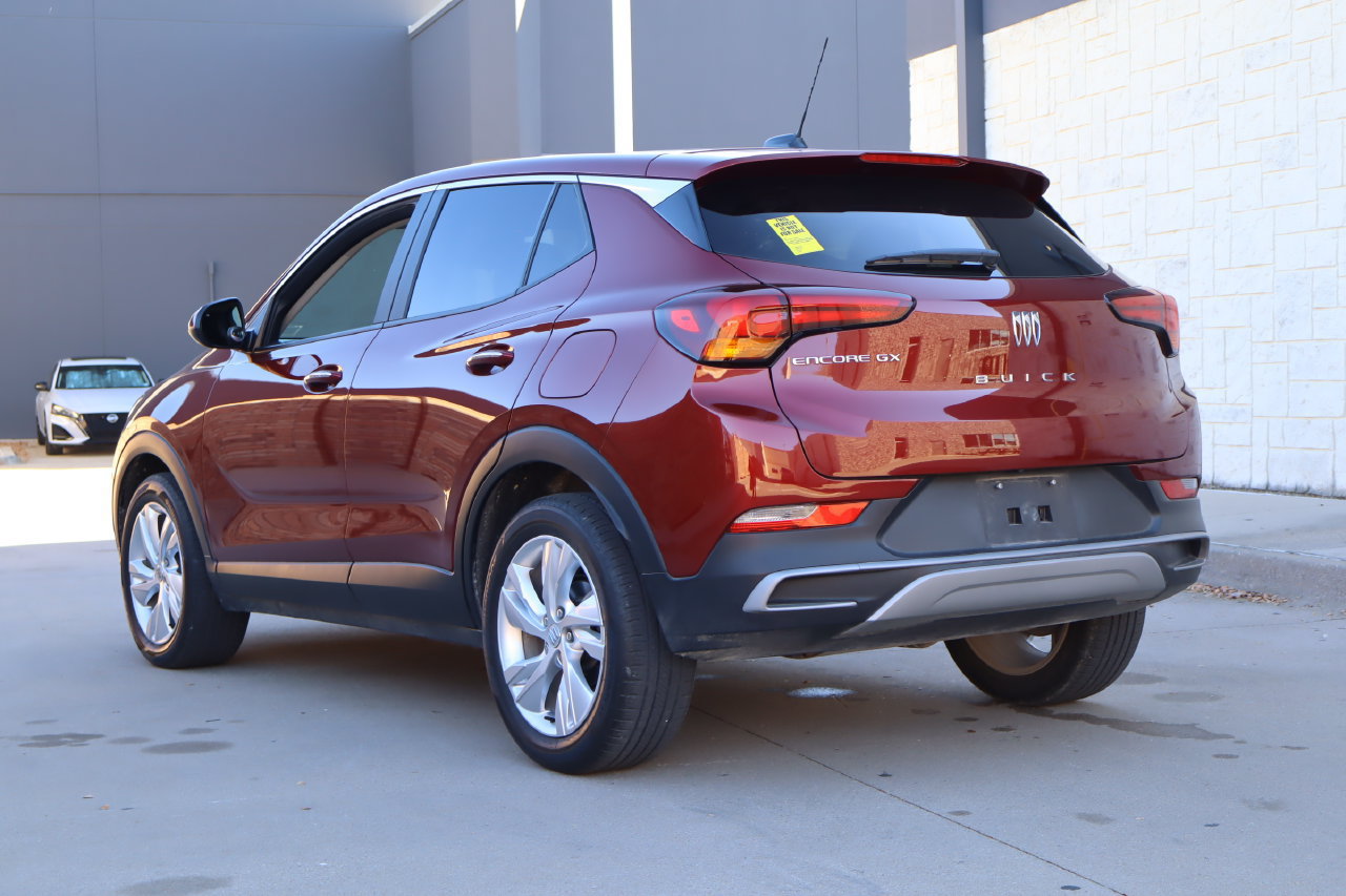 Used 2024 Buick Encore GX Preferred FWD image 3