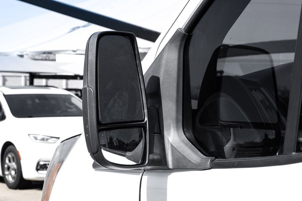 Used 2017 Ford Transit 350 XL image 37