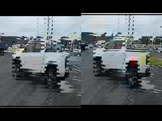 Used 2018 Chevrolet Colorado ZR2 image 6