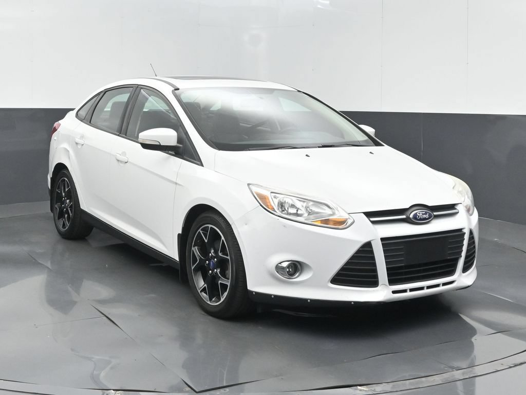 Used 2013 Ford Focus SE FWD image 3