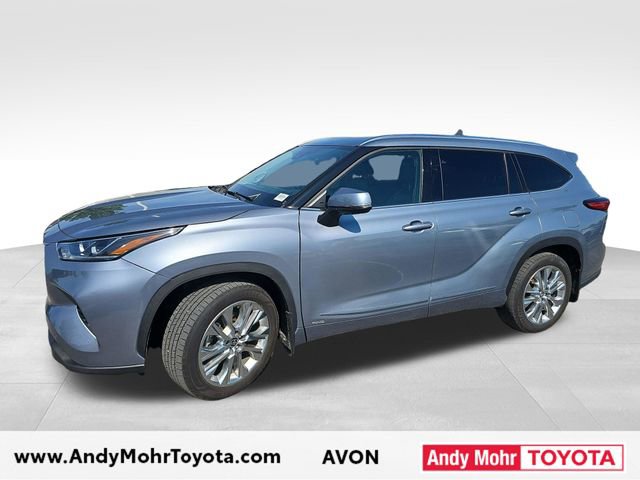 Used 2022 Toyota Highlander Limited AWD/4WD image 4