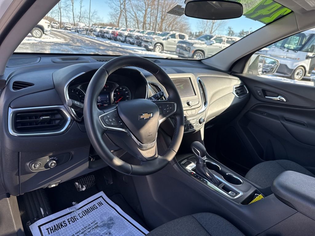 Used 2024 Chevrolet Equinox LT image 17
