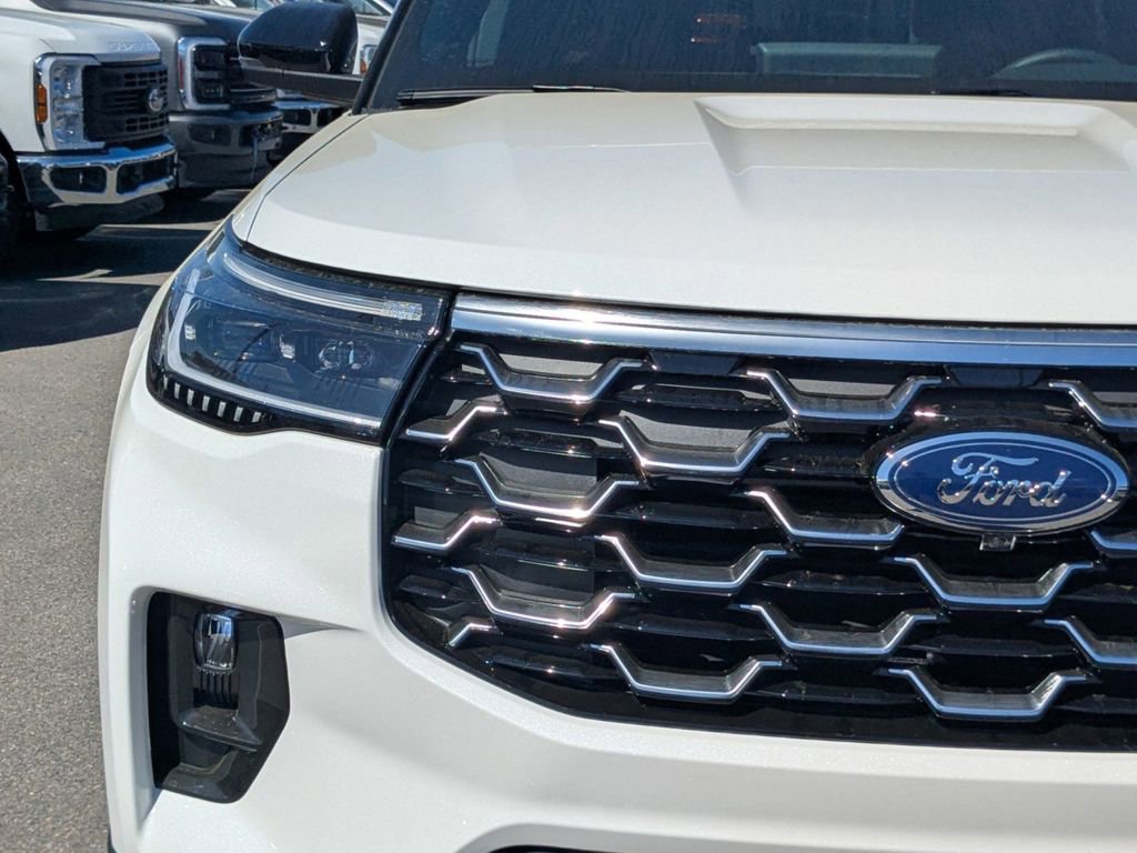 New 2026 Ford Explorer Platinum AWD/4WD image 10