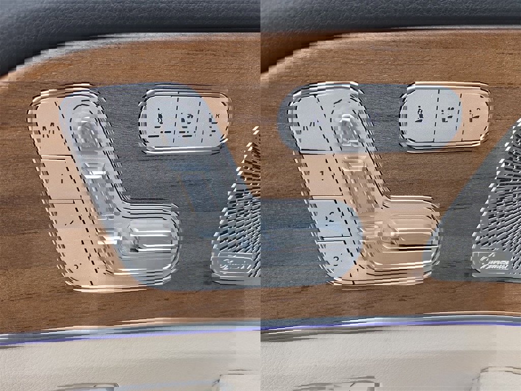 Used 2024 Mercedes-Benz GLE 450 GLE 450 Exclusive AMG Line Ni image 17