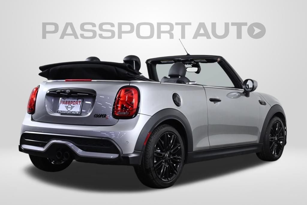 Used 2024 MINI Cooper S FWD image 7