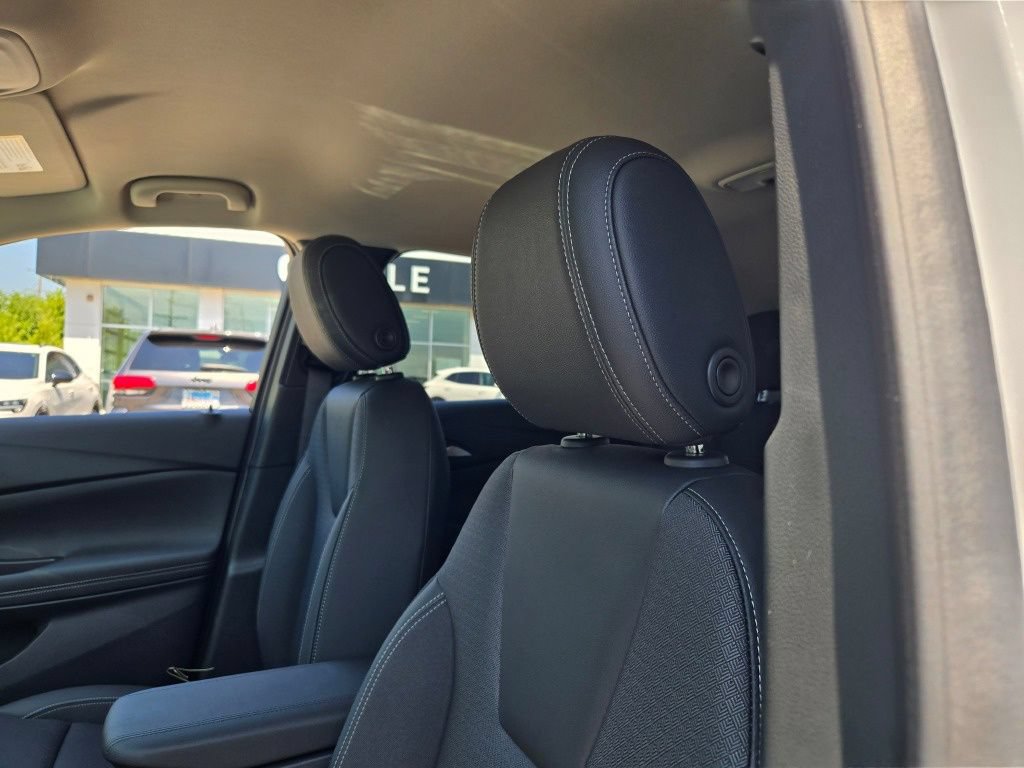New 2026 Buick Encore GX Preferred w/ Comfort Package AWD/4WD image 5