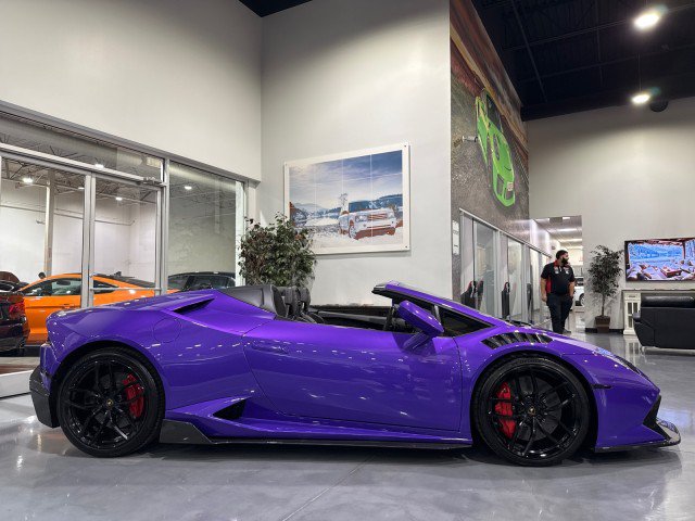 Used 2017 Lamborghini Huracan LP 610-4 AWD/4WD image 44