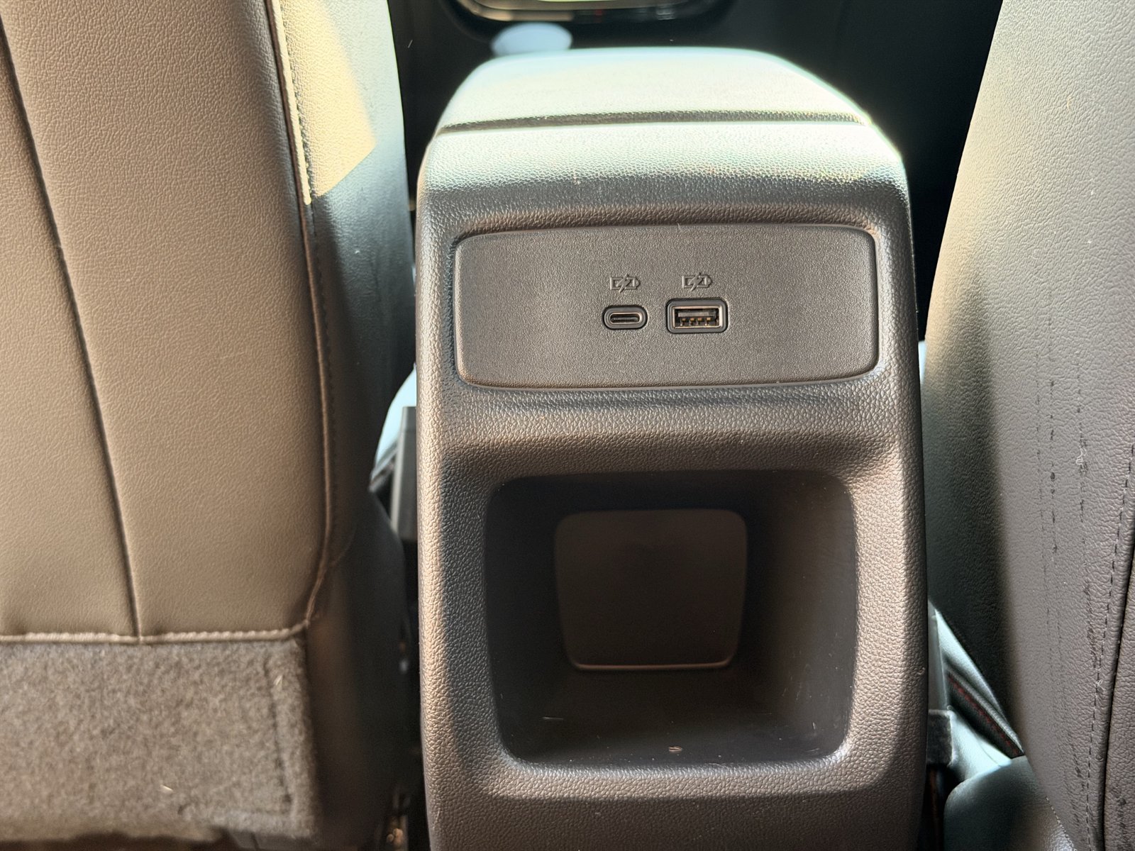 Used 2024 Chevrolet Trax RS w/ Driver Confidence Package FWD image 37