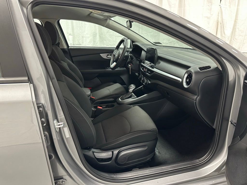 Used 2024 Kia Forte LXS image 50