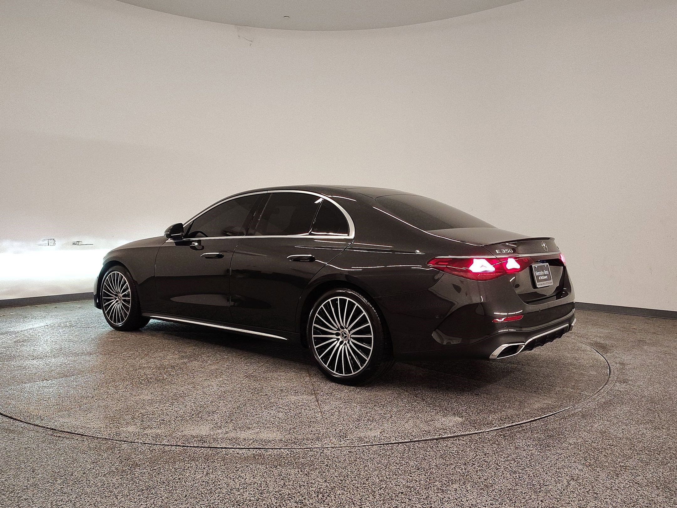 Certified 2024 Mercedes-Benz E 350 4MATIC Sedan image 3