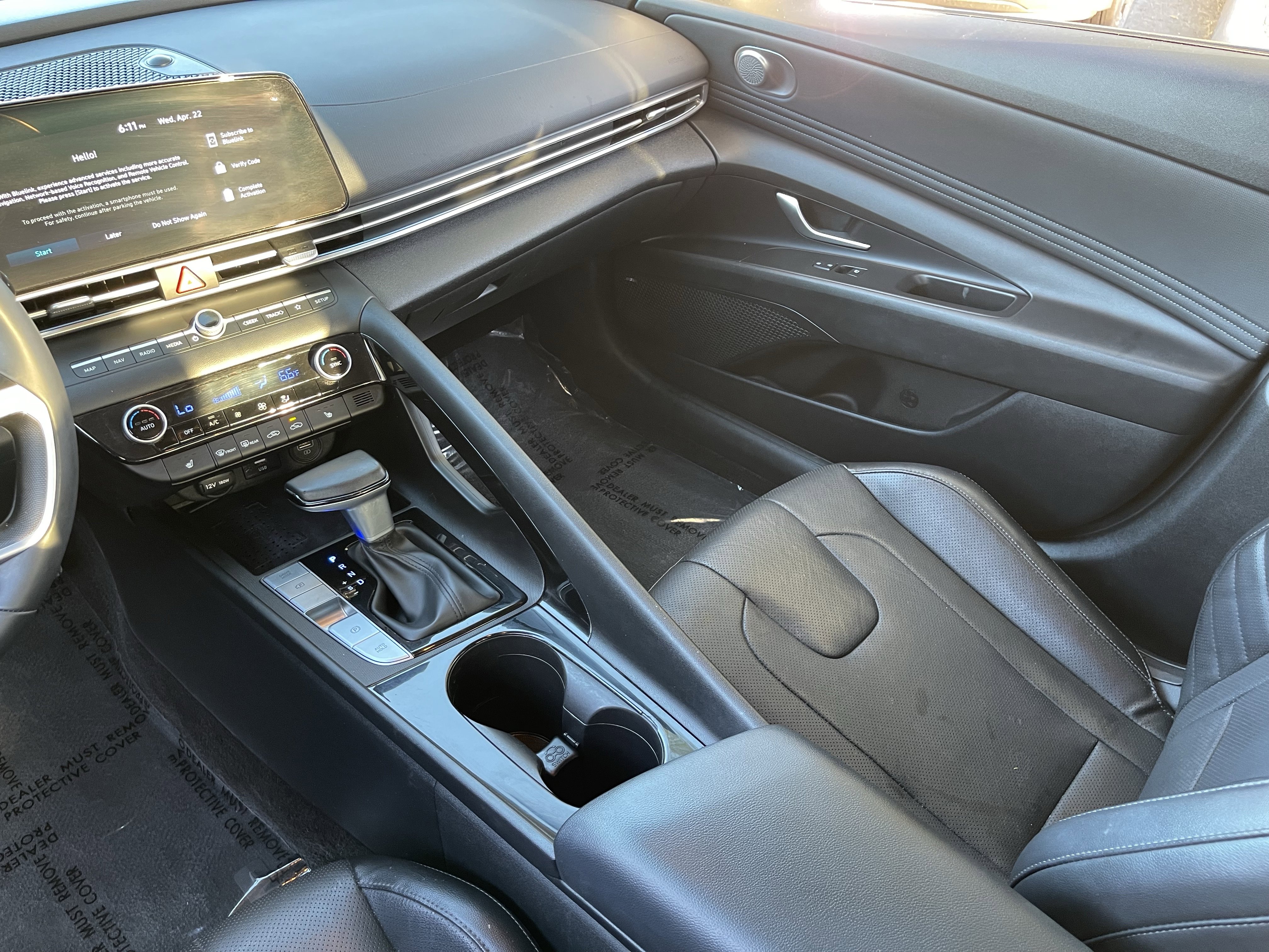 Used 2023 Hyundai Elantra Limited FWD image 18