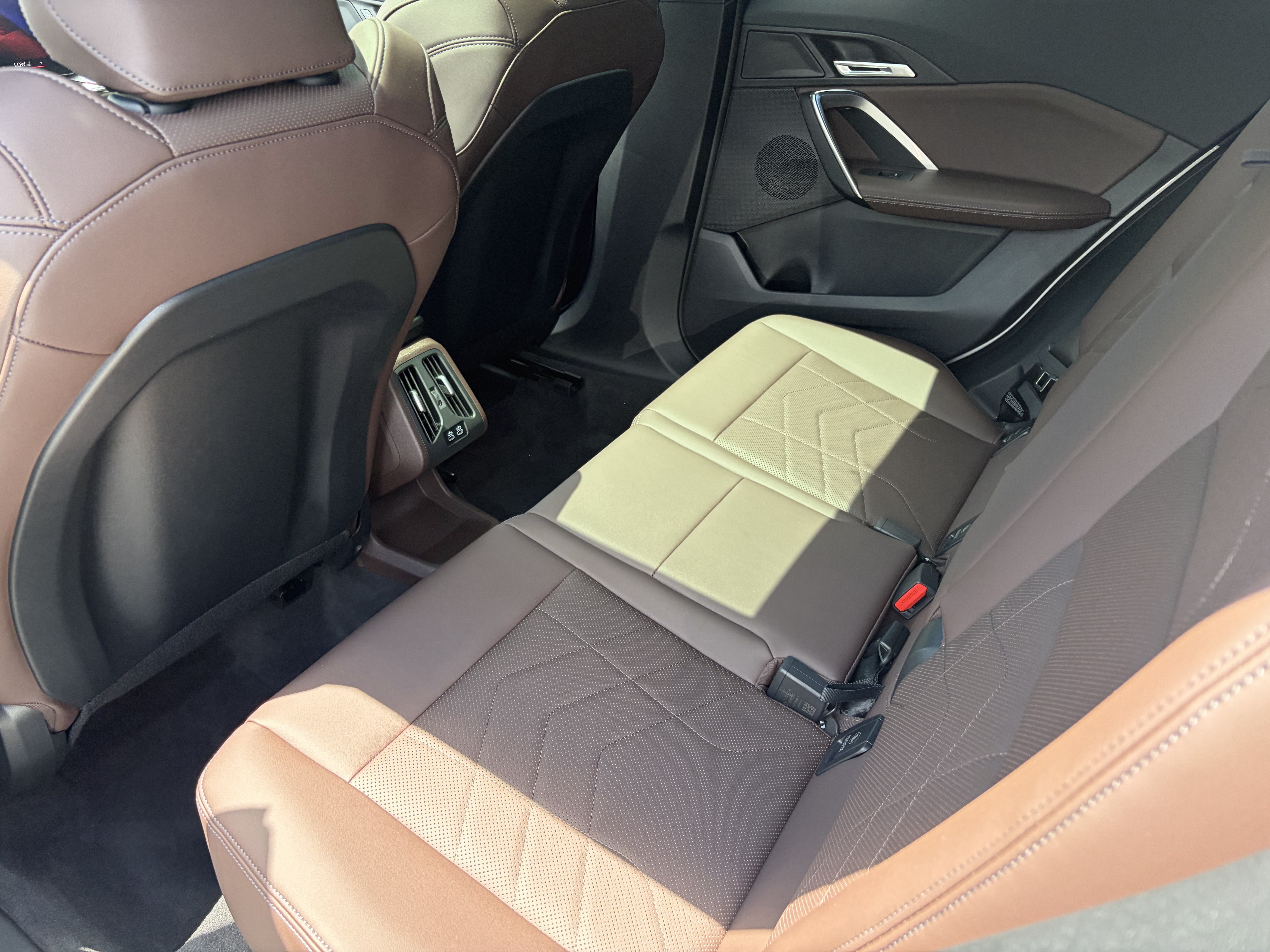 Certified 2025 BMW X2 xDrive28i AWD/4WD image 16