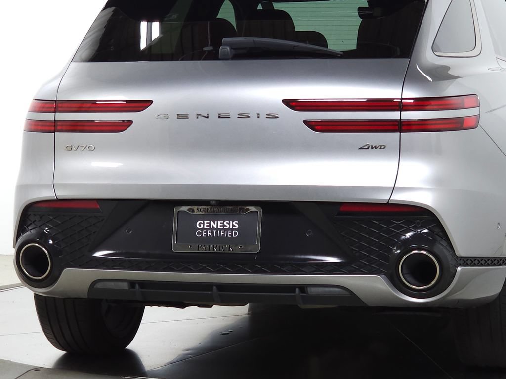 Used 2024 Genesis GV70 2.5T w/ Sport Prestige Package AWD/4WD image 12