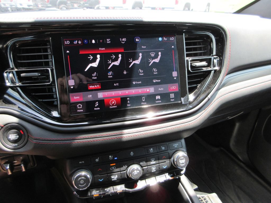 Used 2024 Dodge Durango GT AWD/4WD image 30