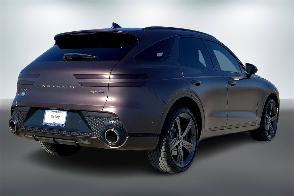 Used 2023 Genesis GV70 3.5T Sport w/ Sport Prestige Package image 5