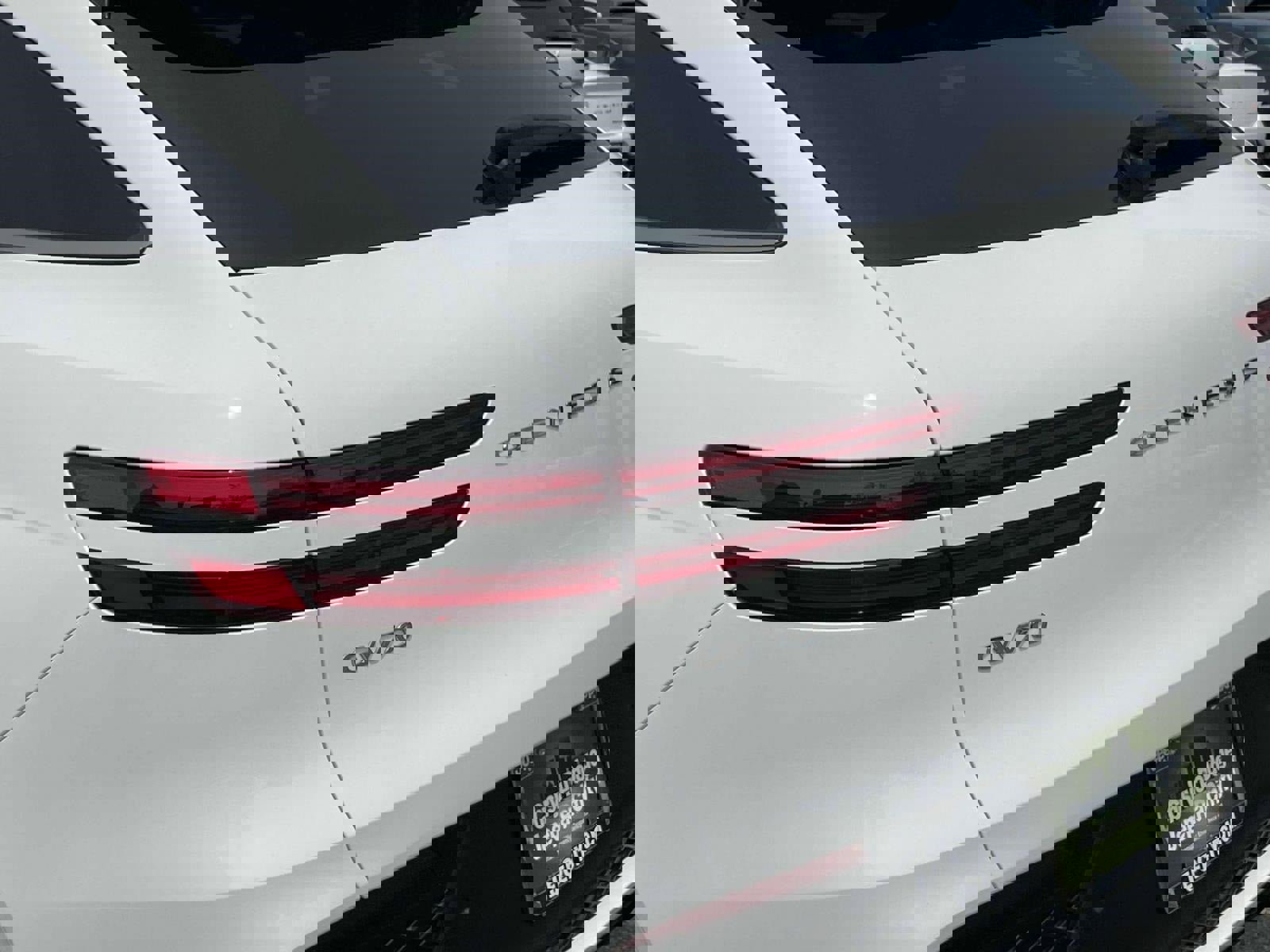 Used 2025 Genesis GV70 3.5T Sport w/ Sport Advanced Package image 11