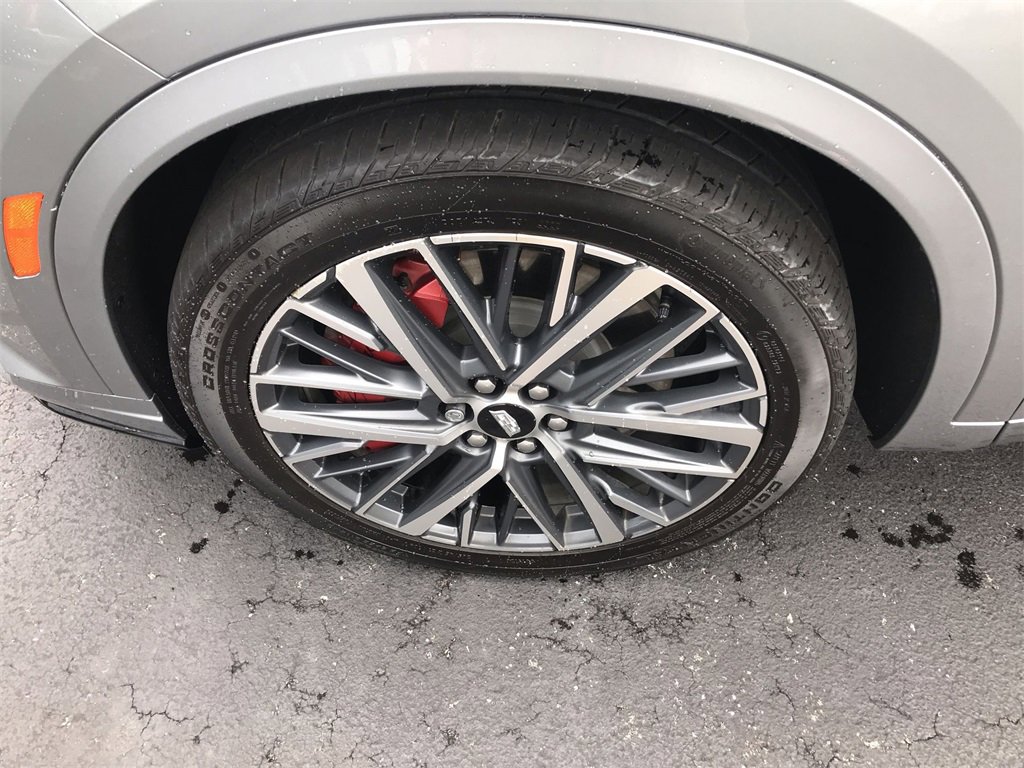 Used 2023 Cadillac XT6 Sport image 10