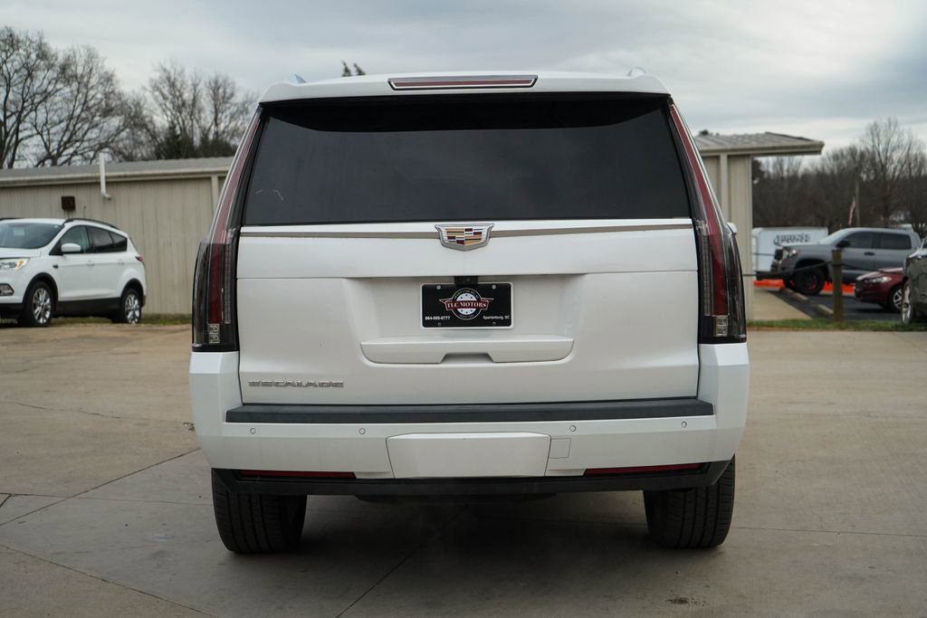 Used 2019 Cadillac Escalade Platinum image 13