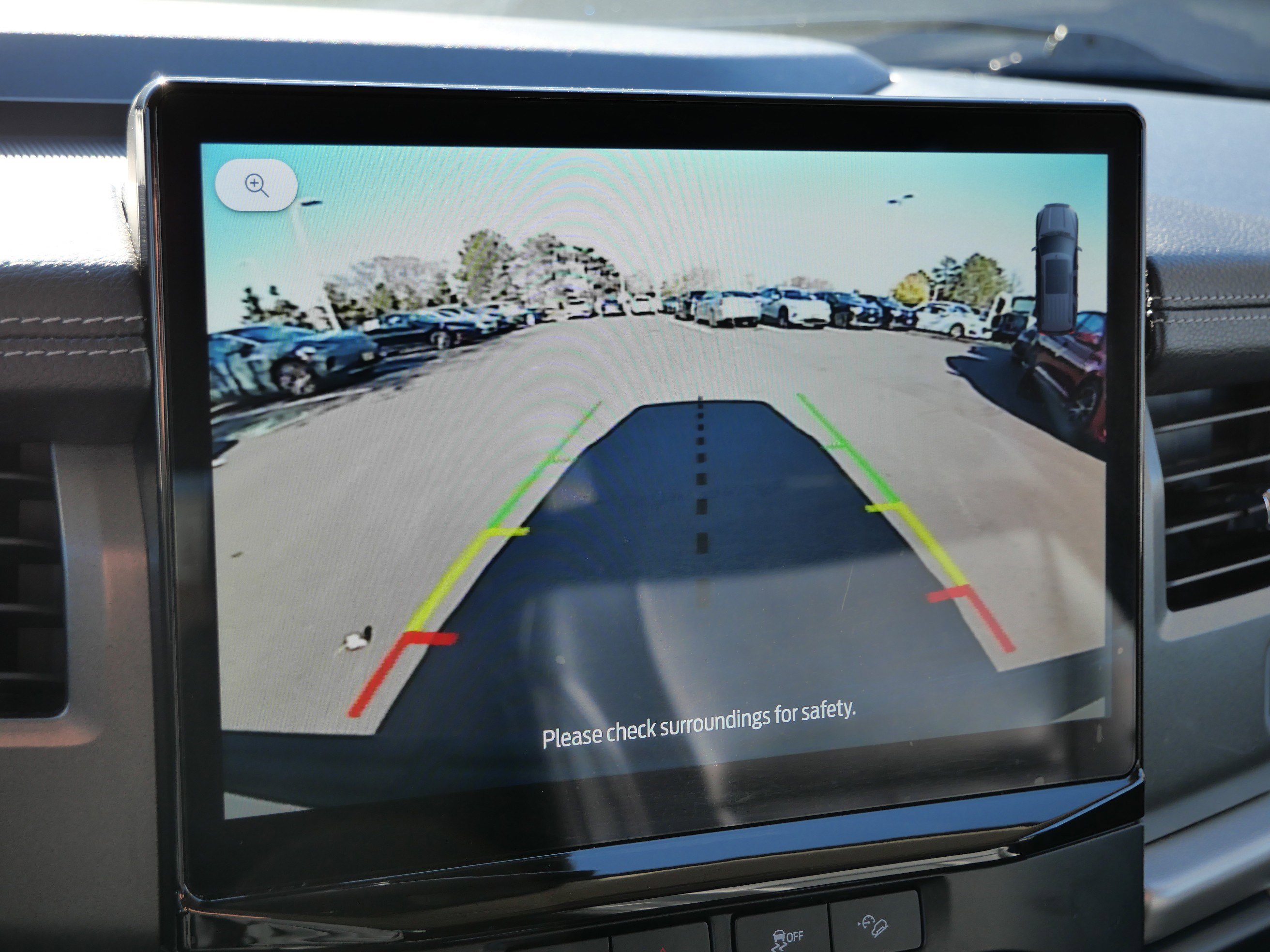 Used 2024 Ford Expedition XLT image 35