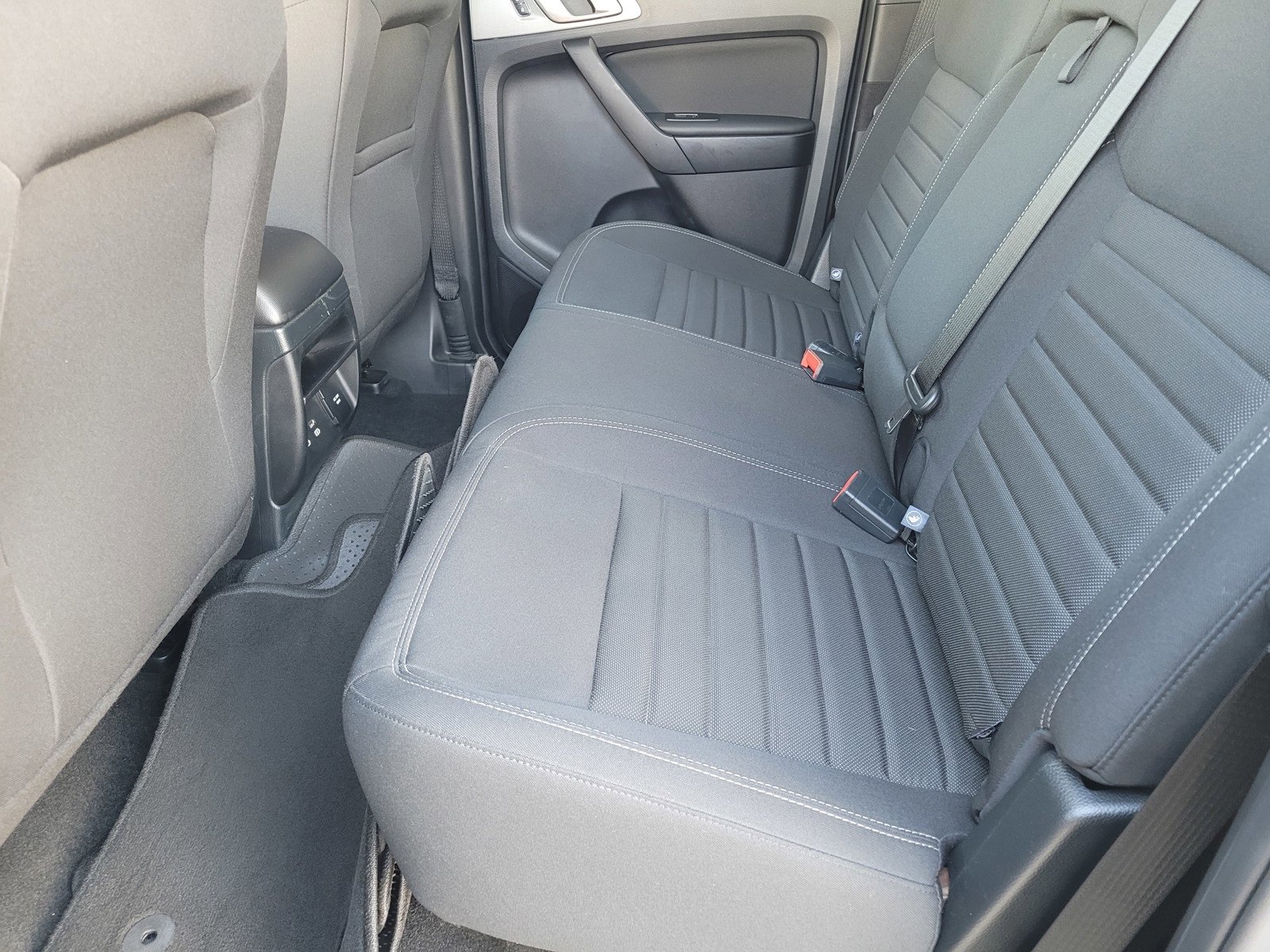 Used 2020 Ford Ranger XLT w/ Equipment Group 301A Mid image 10