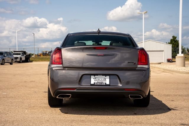 Used 2023 Chrysler 300 S RWD image 6