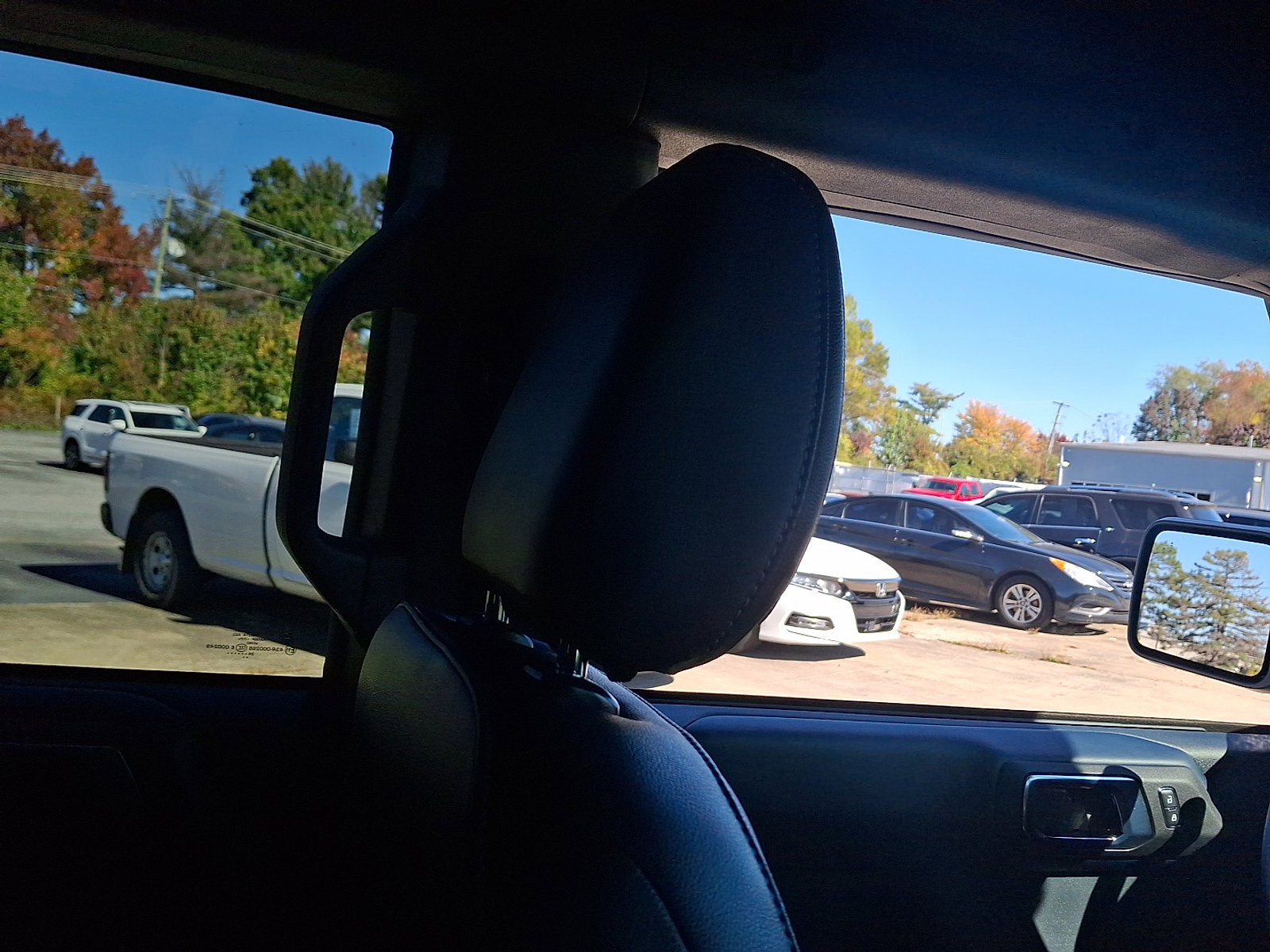 Used 2024 Ford Bronco Outer Banks image 13