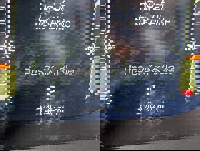 Used 2025 Jeep Wrangler Unlimited Rubicon image 13