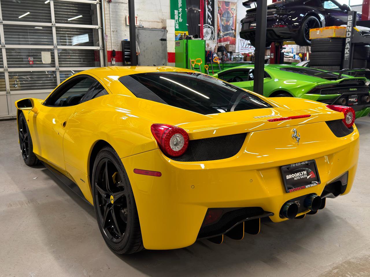 Used 2011 Ferrari 458 Italia Coupe image 9
