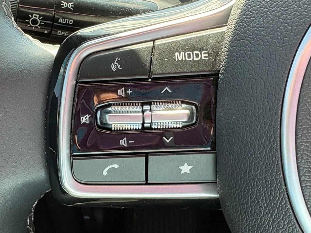 New 2025 Kia Sorento S w/ Panoramic Sunroof Package image 27