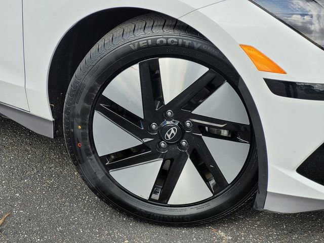 Used 2024 Hyundai Ioniq 6 SEL RWD image 8