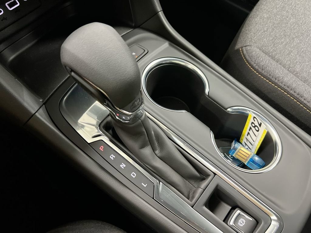 Used 2023 Chevrolet Equinox LT FWD image 16