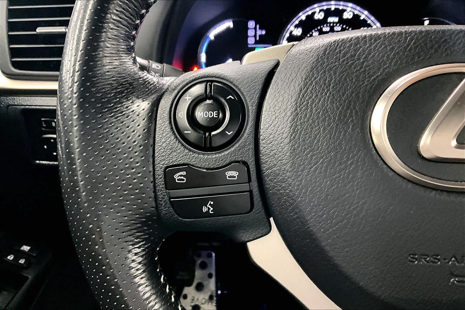 Used 2017 Lexus CT 200h w/ Navigation System Package FWD image 23