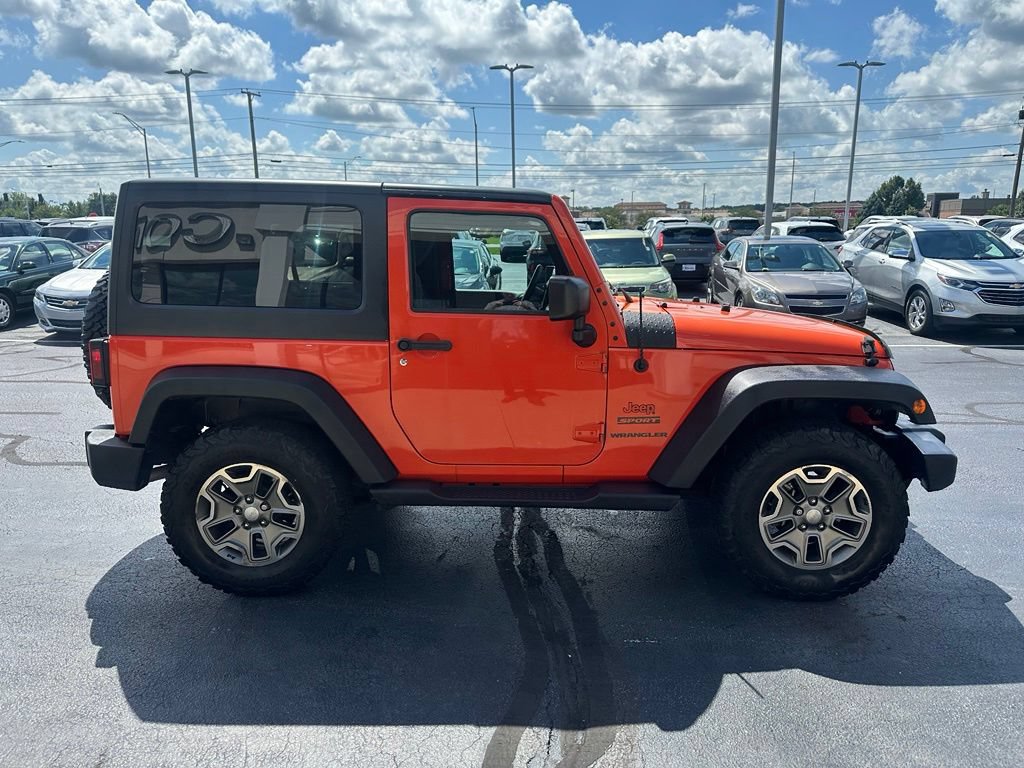 Used 2015 Jeep Wrangler Sport w/ Quick Order Package 24S AWD/4WD image 8