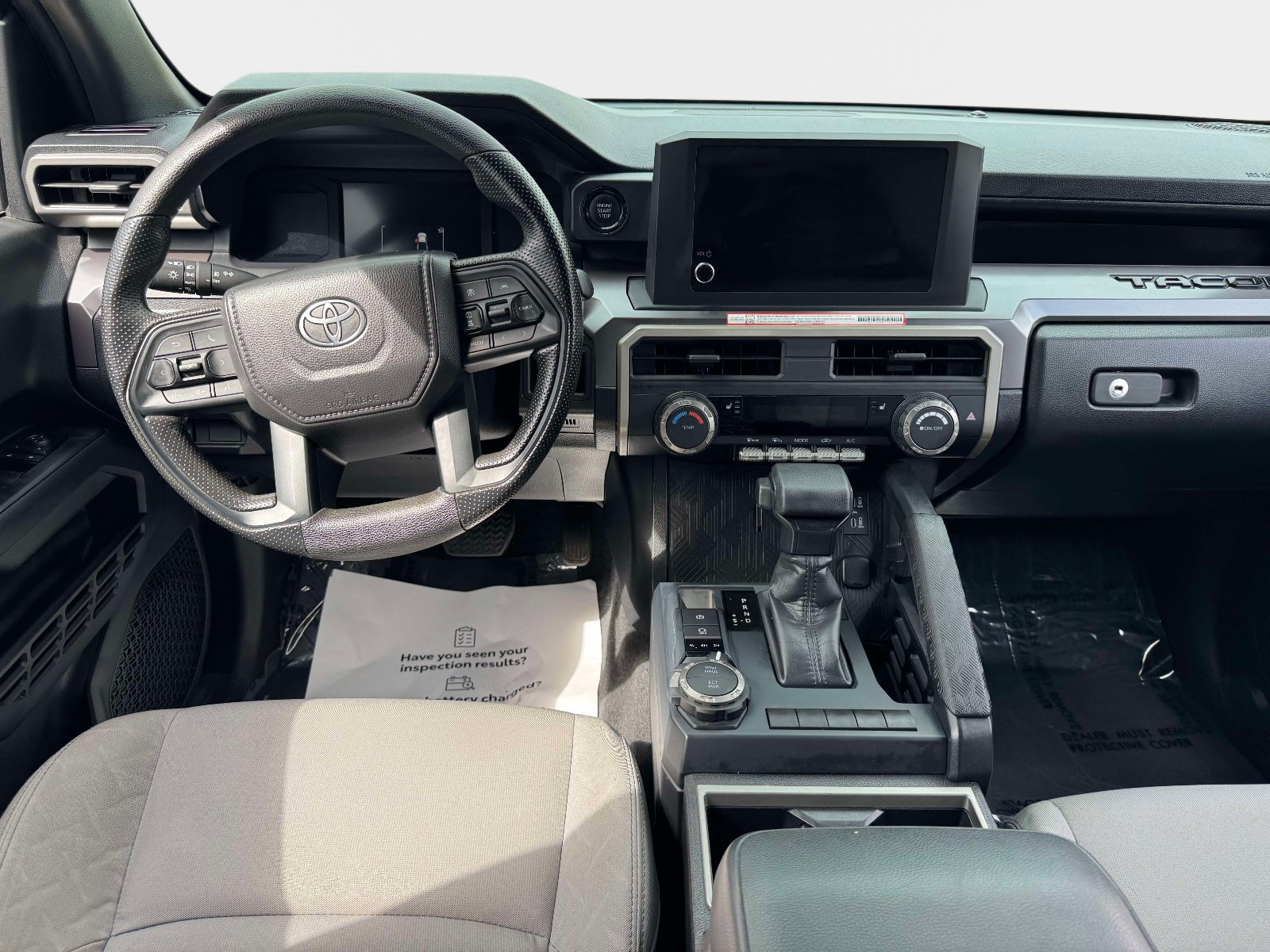 Used 2025 Toyota Tacoma SR5 AWD/4WD image 13