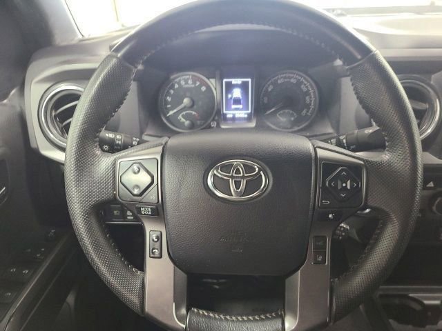 Used 2023 Toyota Tacoma TRD Off-Road AWD/4WD image 25
