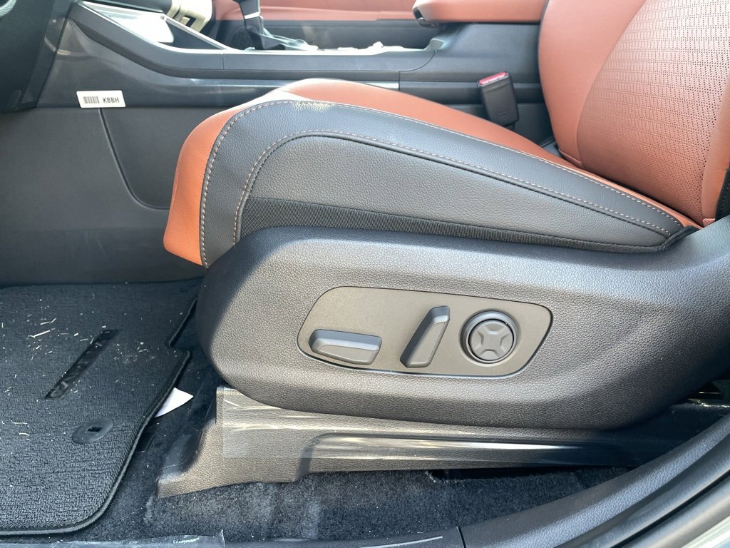 New 2026 Kia Carnival SX Prestige image 24