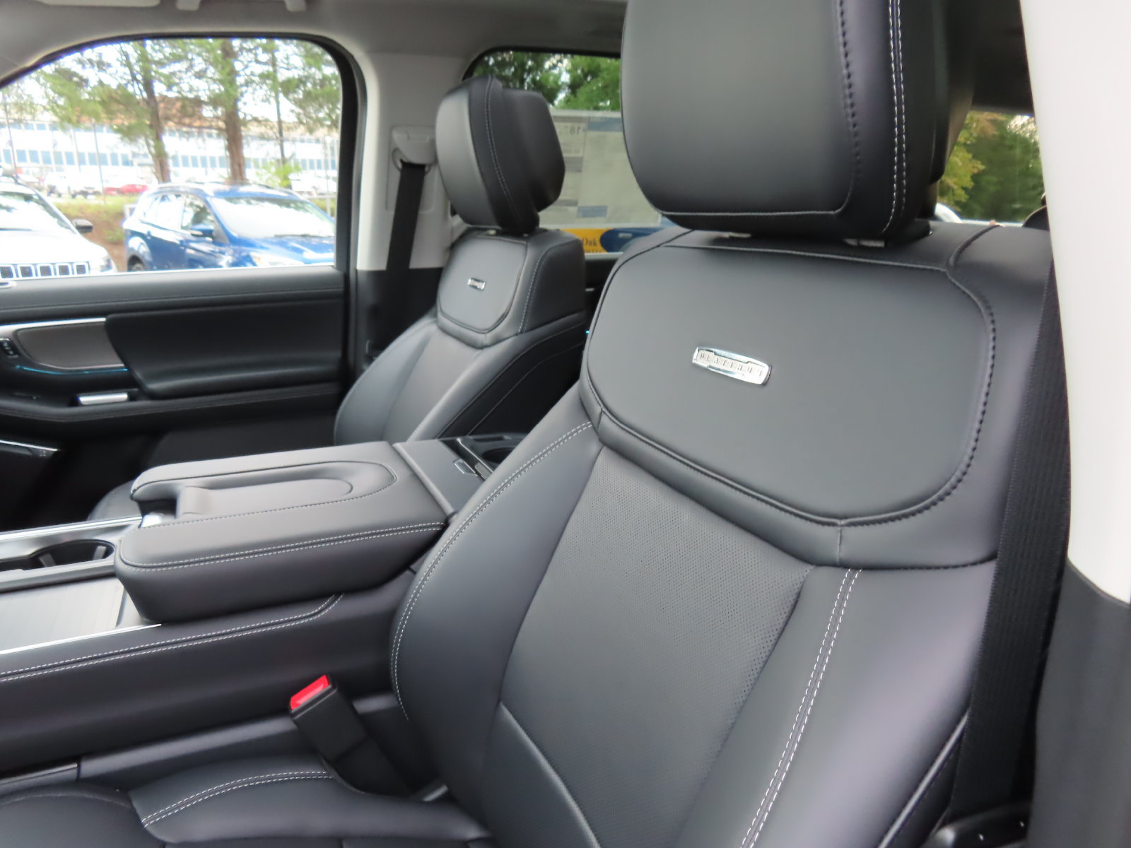 New 2027 Ford Expedition Max Platinum w/ Driver's Package AWD/4WD image 19