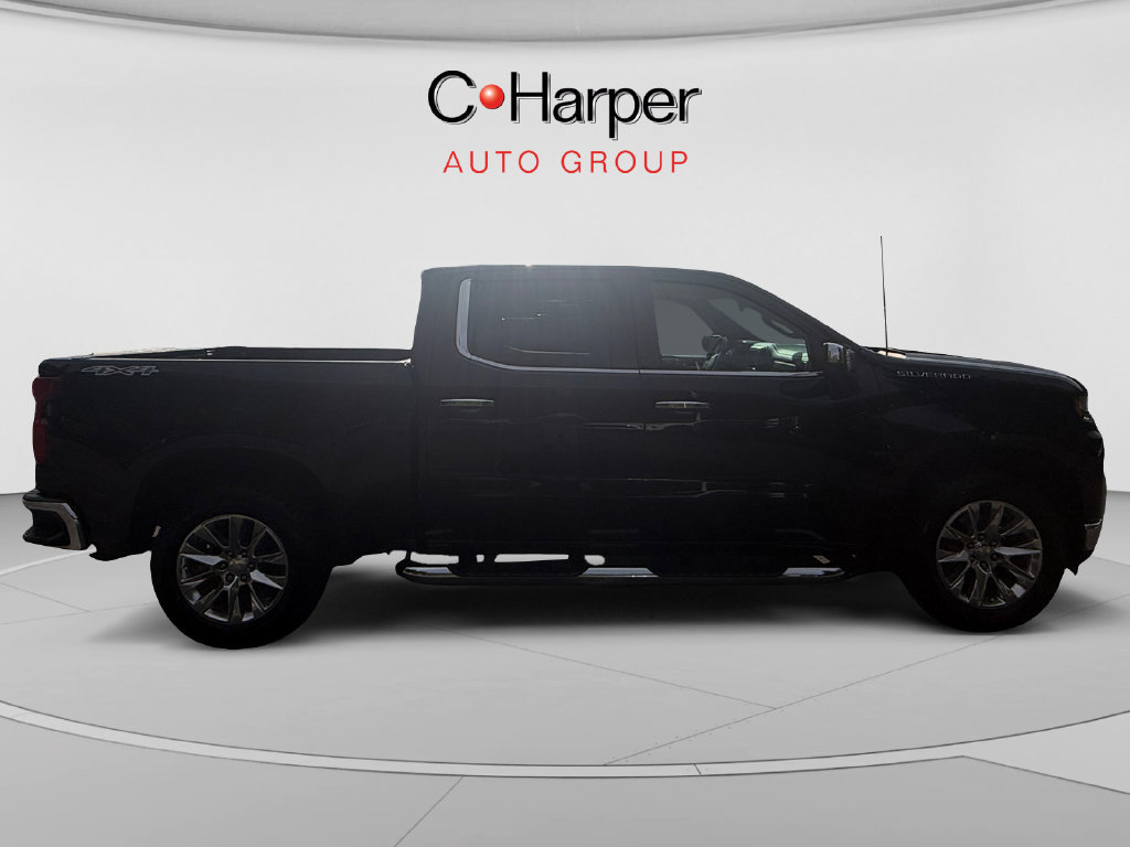 Used 2022 Chevrolet Silverado 1500 LTZ w/ LTZ Convenience Package II AWD/4WD image 2