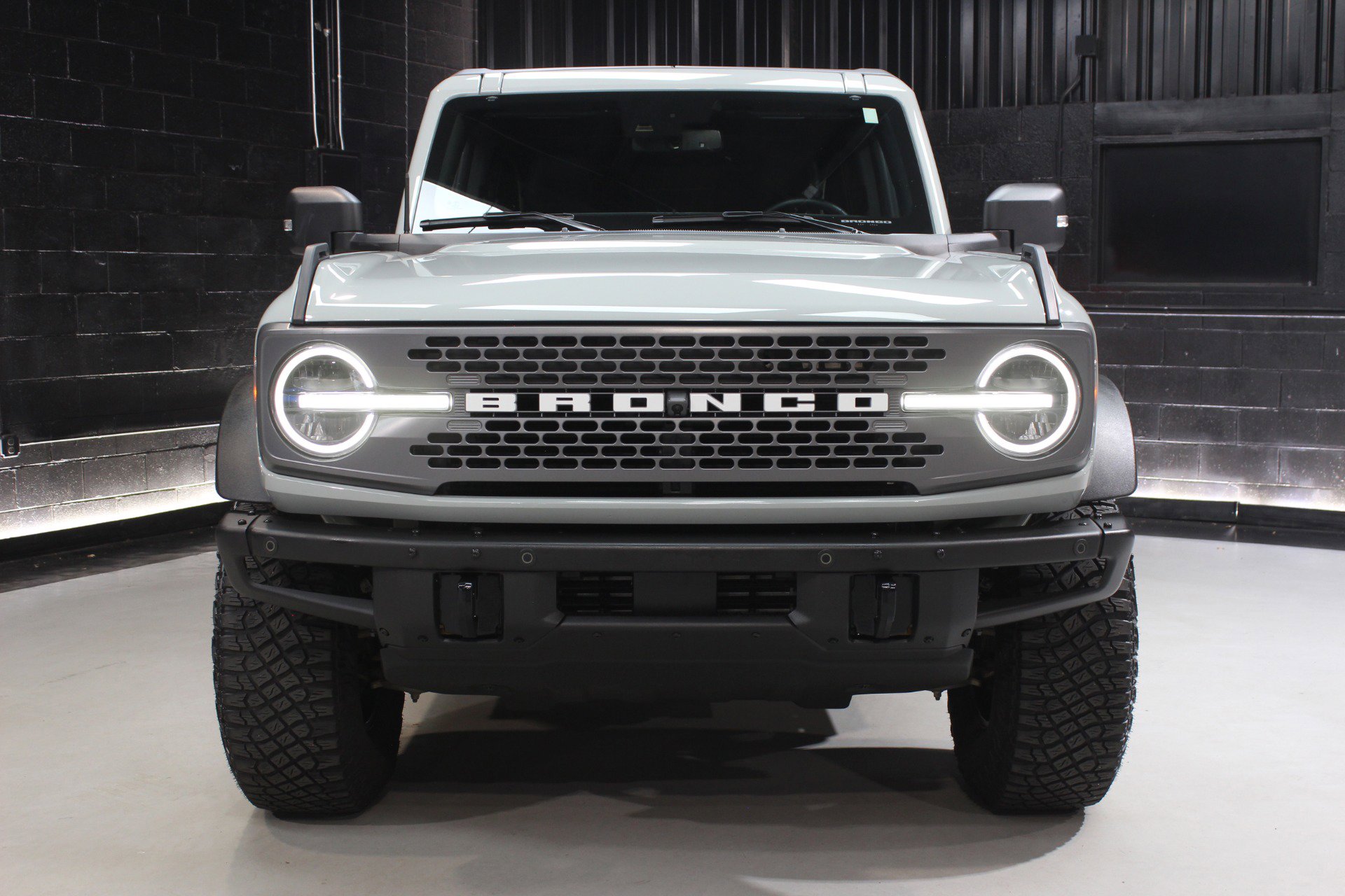 Used 2022 Ford Bronco Badlands image 6