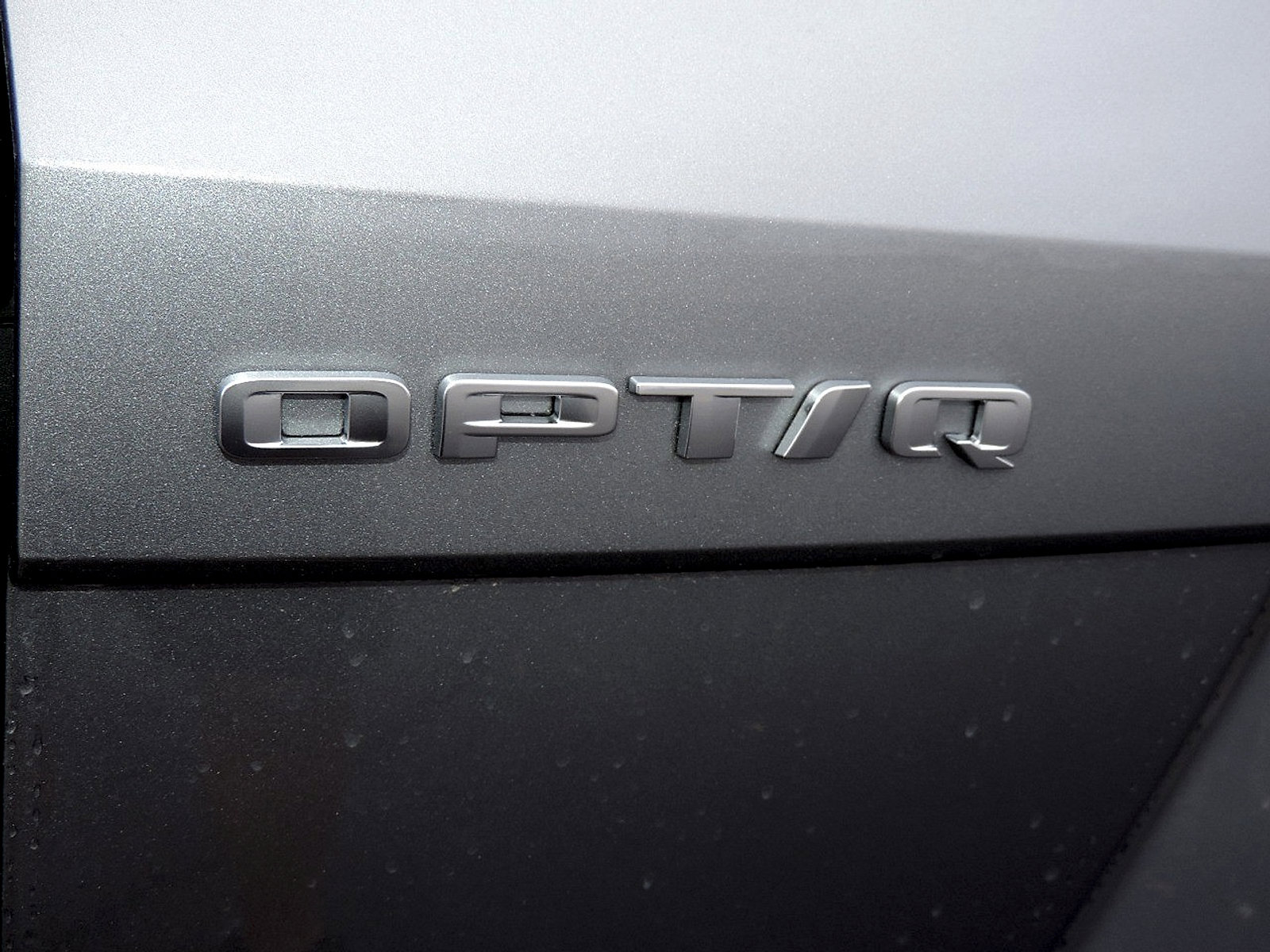 New 2026 Cadillac Optiq Luxury 2 image 11
