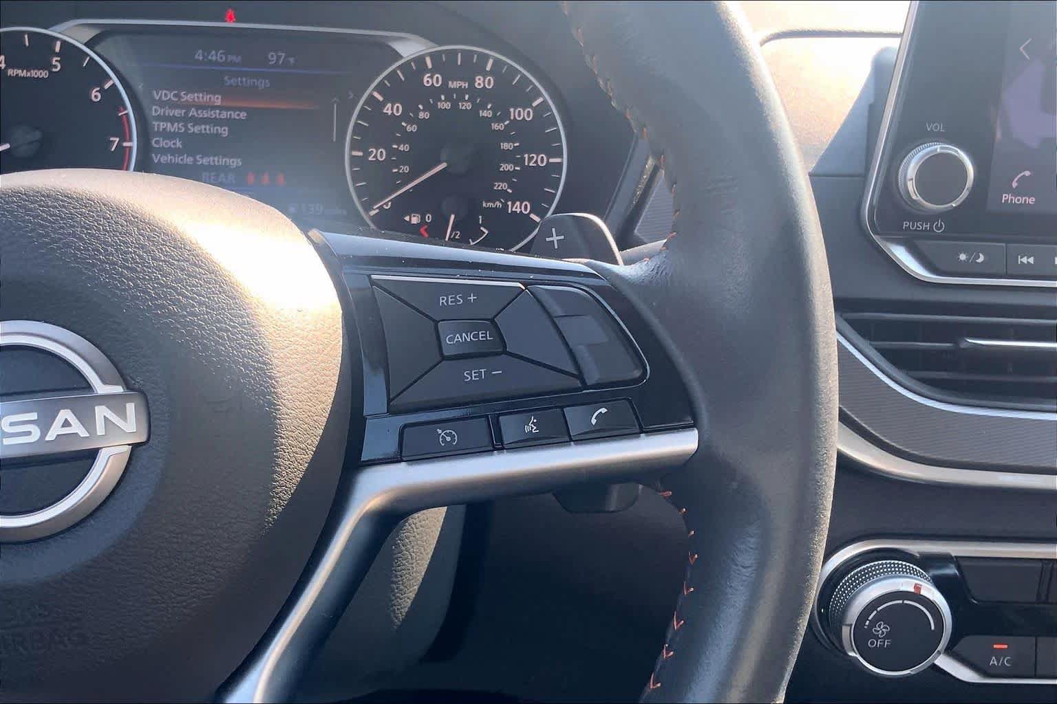 Used 2024 Nissan Altima 2.5 SR AWD/4WD image 25