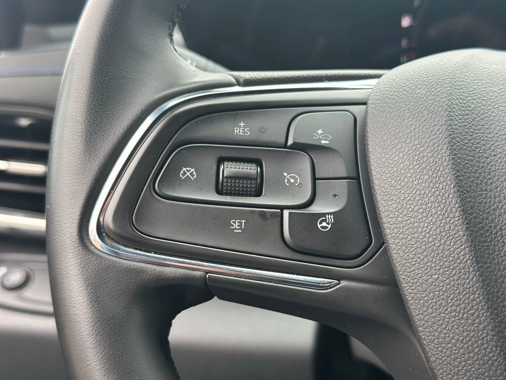 Used 2025 Buick Envista Sport Touring w/ Convenience I Package image 29