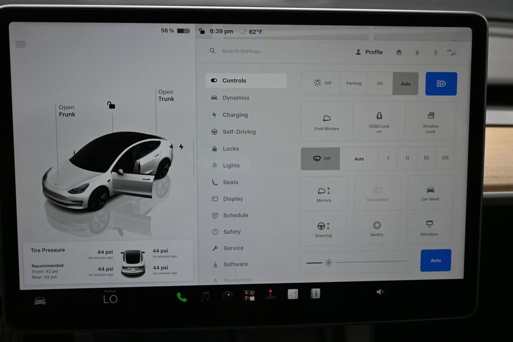 Used 2023 Tesla Model 3 Standard Range RWD image 26
