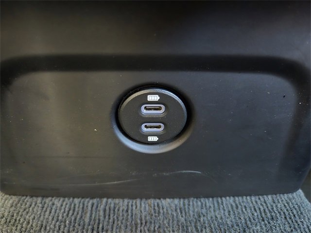 Used 2022 Porsche Macan image 35