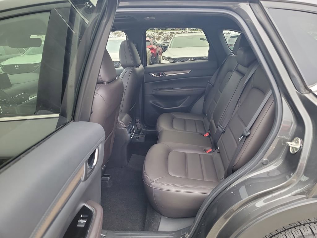 Used 2020 MAZDA CX-5 Signature image 11