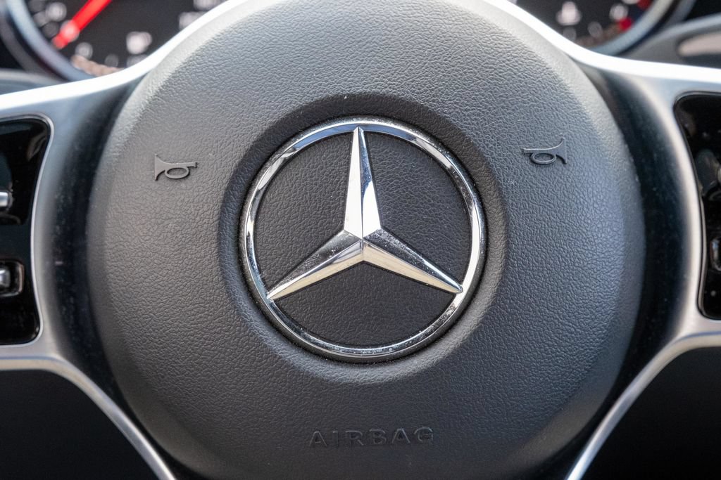 Used 2019 Mercedes-Benz E 300 image 25
